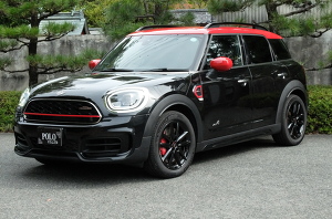 黒革パワーシート付の綺麗な一台です。